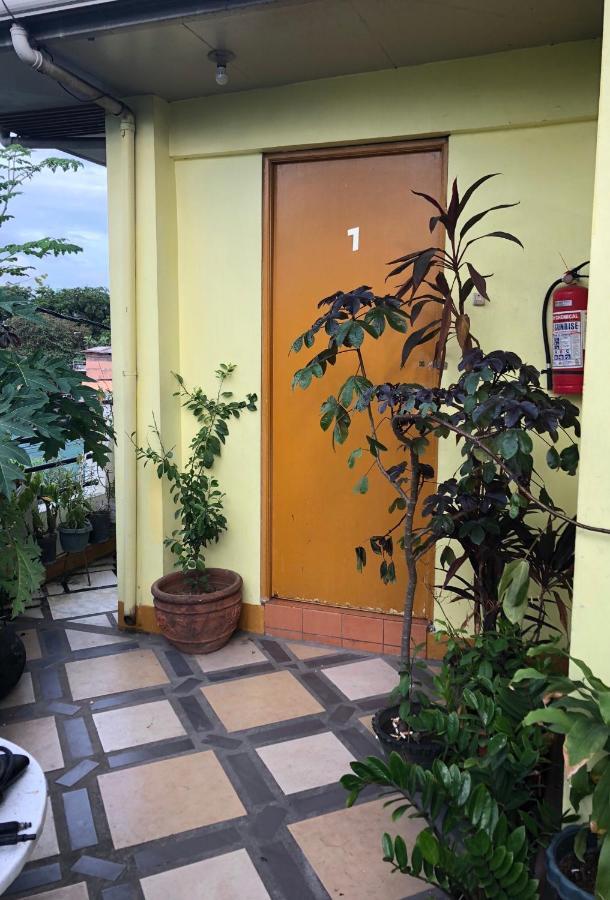 Favila Transient Rooms Pasay Exterior foto